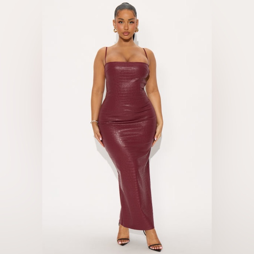 New Fashion Nova Faux Leather Backless Maxi Dress - Burgundy Size Small